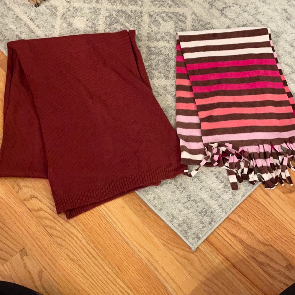 5/$25 Merona / Old Navy Winter Scarves